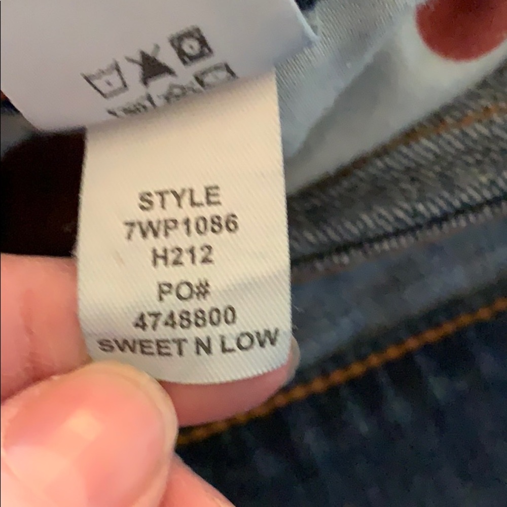 Lucky Brand Sweet N Low Jeans - Picture 5 of 5